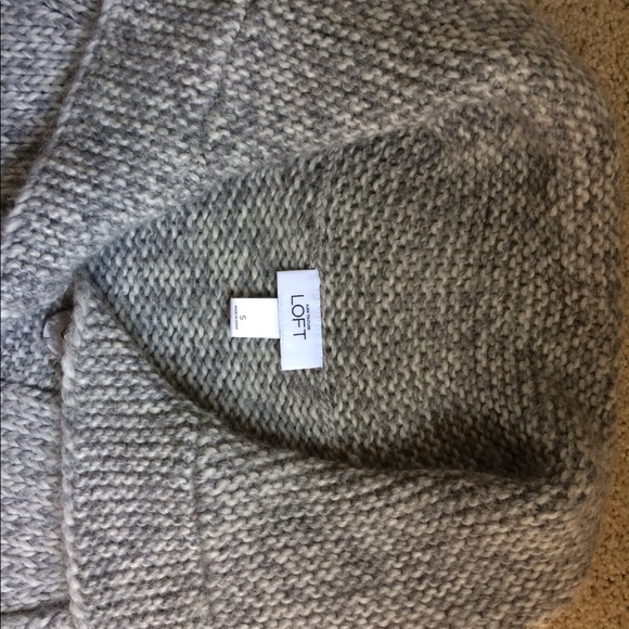 Ann Taylor Loft Cardigan - Picture 3 of 3